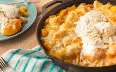 Sugar Cookie Skillet Peach Cobbler